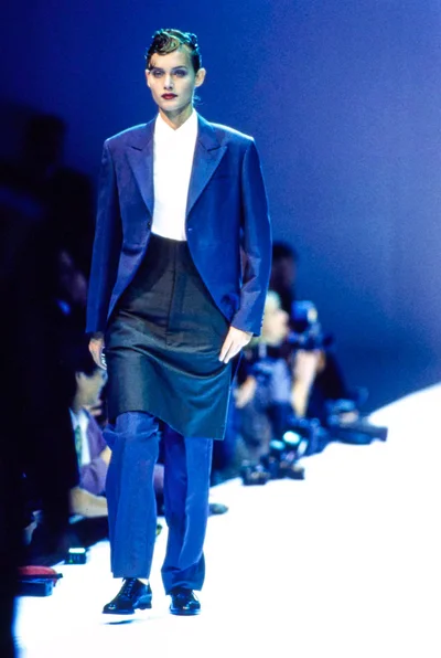 Look 4